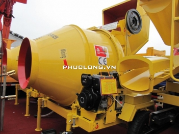 Công trình xây dựng không thể thiếu máy trộn bê tông.