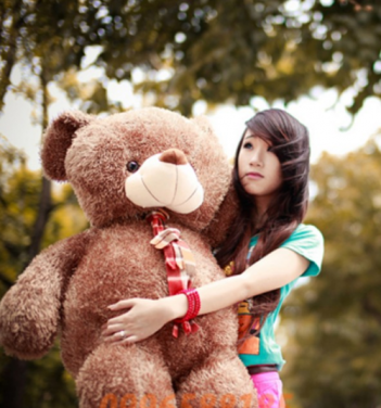 Sinh nhật bạn gái nên tặng quà gì cho thích hợp nhất?